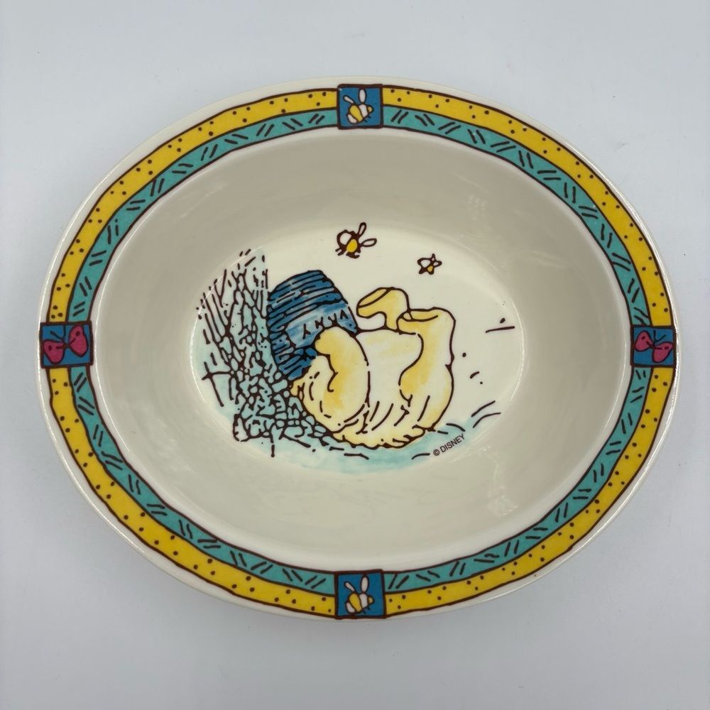 Vintage Disney Winnie The Pooh Child's Plastic Bowl